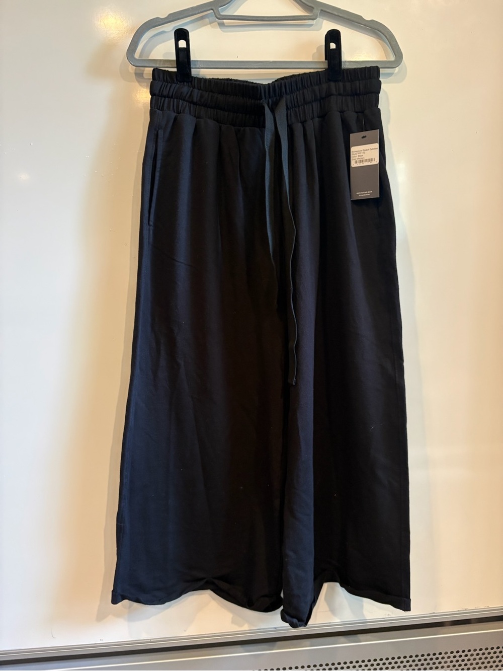 NUX Black Swing Low Sweatpants